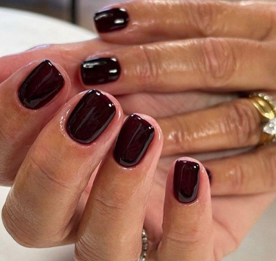 How to Remove Gel Nail Polish: A Complete Guide