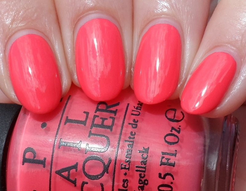 Live. Love. Carnaval * OPI Gelcolor