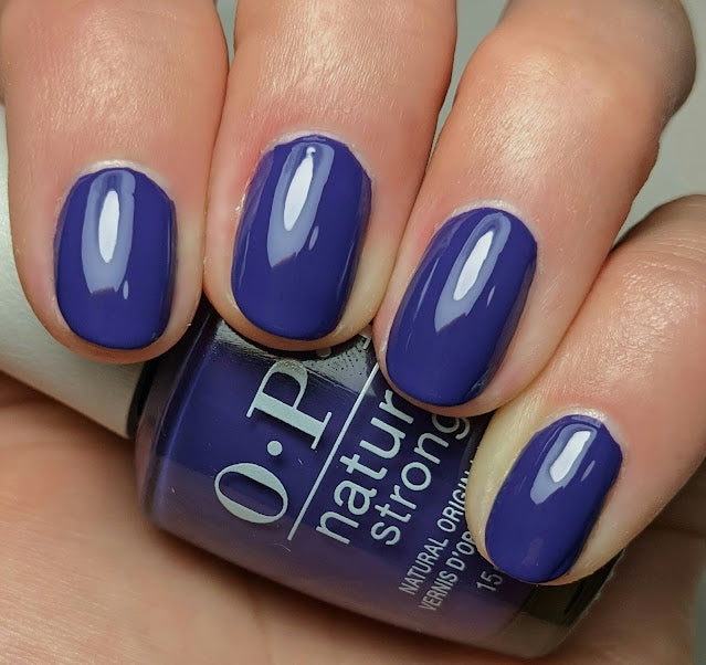 A Great Fig World * OPI Nature Strong