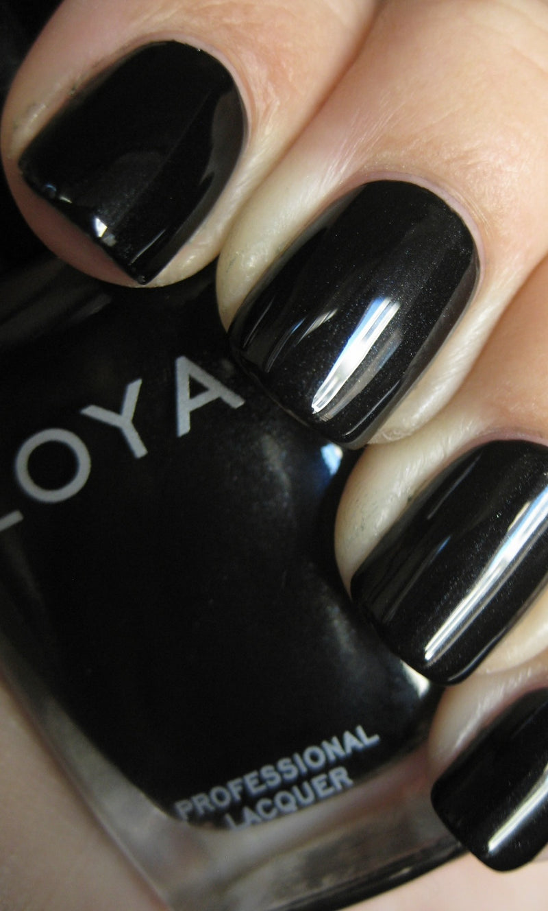 Raven * Zoya